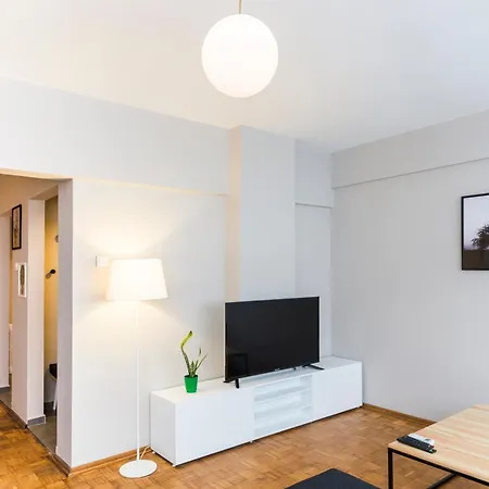 Spacious Family Flat At The Heart Of The Κωνσταντινούπολη